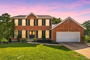 501 Oak Leaf Manor Ct, Ballwin, MO 63021 - Photo 1