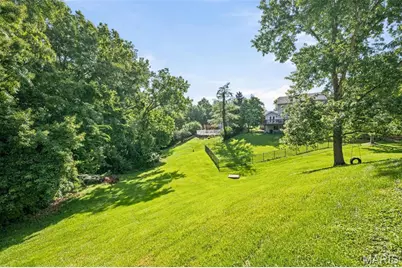 501 Oak Leaf Manor Court, Ballwin, MO 63021 - Photo 6