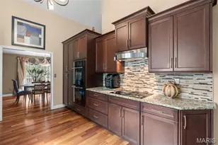 1706 Carman Valley Dr, Ballwin, MO 63021 - Photo 20