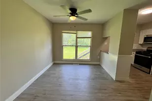 1333 Columbus Dr, Saint Louis, MO 63138 - Photo 12