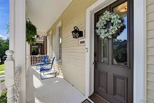 4262 Hartford St, Saint Louis, MO 63116 - Photo 2