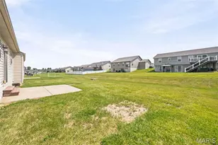471 Honeysuckle Creek Dr, Wentzville, MO 63385 - Photo 22