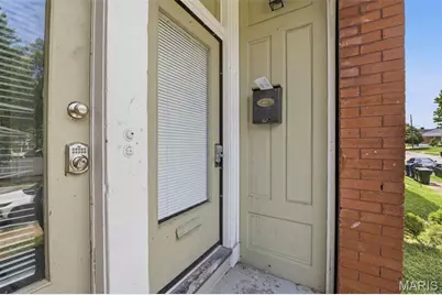 3008 Henrietta Street, Saint Louis, MO 63104 - Photo 18