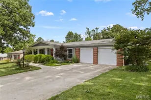 12317 Tempo Dr, Saint Louis, MO 63146 - Photo 2