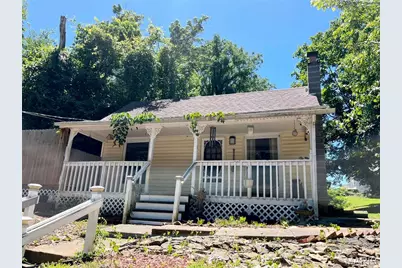 304 E 2nd Street, Moscow Mills, MO 63362 - Photo 1