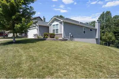 20 Derby Way Court, Wentzville, MO 63385 - Photo 2