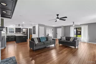15619 91st Ave, Florissant, MO 63034 - Photo 10