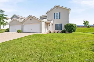 227 New Richmond Dr, Wentzville, MO 63385 - Photo 2