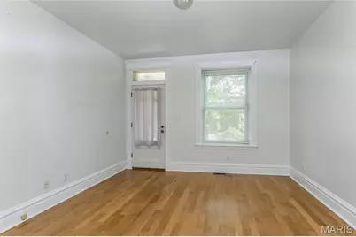 4141 Shaw Boulevard, Saint Louis, MO 63110 - Photo 2