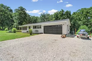 4021 Lakewood Dr, De Soto, MO 63020 - Photo 4