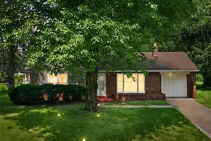 1363 Kroeger Dr, Dellwood, MO 63135 - Photo 2