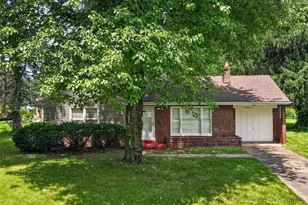 1363 Kroeger Dr, Dellwood, MO 63135 - Photo 1