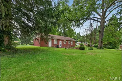 1363 Kroeger Drive, Dellwood, MO 63135 - Photo 30
