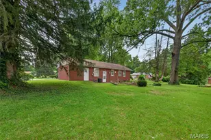 1363 Kroeger Dr, Dellwood, MO 63135 - Photo 30