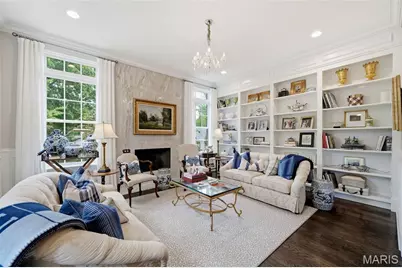 8300 Kingsbury Boulevard, Clayton, MO 63105 - Photo 6