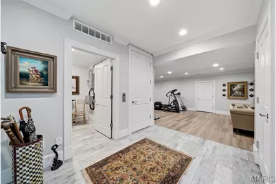 8300 Kingsbury Boulevard, Clayton, MO 63105 - Photo 44