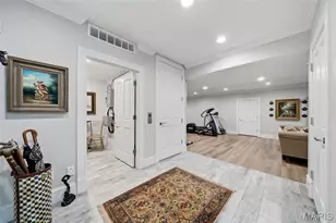 8300 Kingsbury Blvd, Clayton, MO 63105 - Photo 44