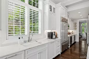 8300 Kingsbury Blvd, Clayton, MO 63105 - Photo 18