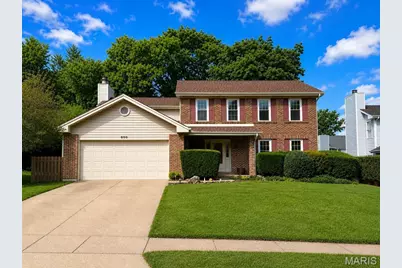 800 Eaglebrooke Drive, Ballwin, MO 63021 - Photo 1