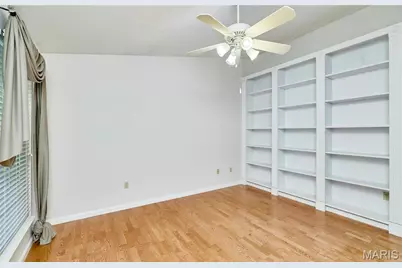 215 Cordovan Commons Parkway, Chesterfield, MO 63017 - Photo 6