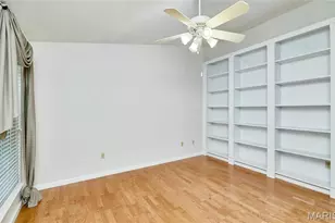 215 Cordovan Commons Pkwy, Chesterfield, MO 63017 - Photo 6