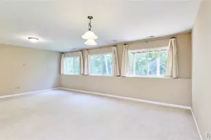 215 Cordovan Commons Pkwy, Chesterfield, MO 63017 - Photo 32