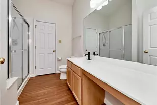 215 Cordovan Commons Pkwy, Chesterfield, MO 63017 - Photo 26