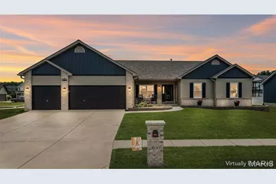 800 Mule Creek Drive, Wentzville, MO 63385 - Photo 2