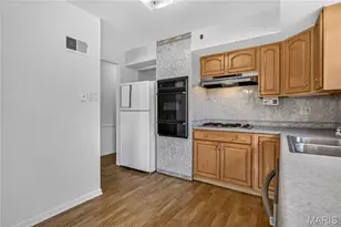 9249 Reavis Barracks Rd, Affton, MO 63123 - Photo 8