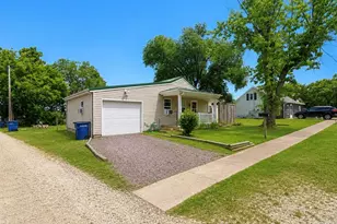 303 E Ash St, Desloge, MO 63601 - Photo 4