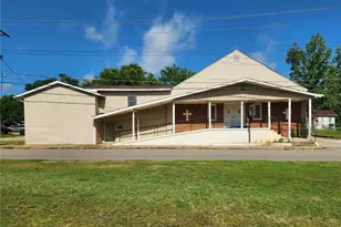 301 S Division St, Bonne Terre, MO 63628 - Photo 1