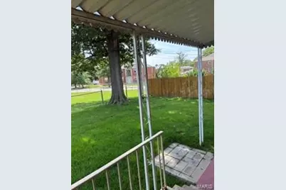 5444 Sunshine Drive, Saint Louis, MO 63109 - Photo 10