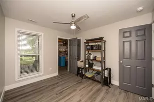 6300 Sprig Oak Ct, Saint Louis, MO 63128 - Photo 18