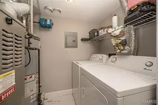 6300 Sprig Oak Ct, Saint Louis, MO 63128 - Photo 14