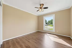 4970 Fernhill Dr, Saint Louis, MO 63128 - Photo 16