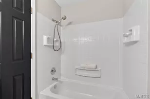 2331 Kratky Rd, Saint Louis, MO 63114 - Photo 10