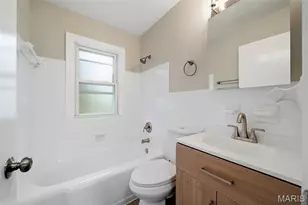 9201 Guthrie Ave, Woodson Terrace, MO 63134 - Photo 8