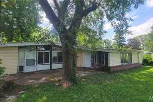 340 Holiday Hill Dr, Florissant, MO 63033 - Photo 16