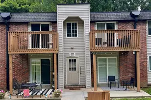 2800 Blackforest Dr, Oakville, MO 63129 - Photo 2