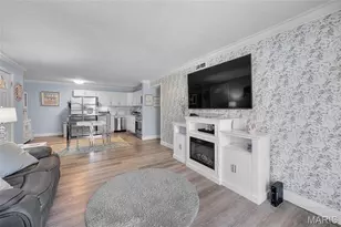 2800 Blackforest Dr, Oakville, MO 63129 - Photo 8