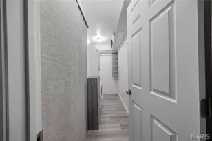 2800 Blackforest Dr, Oakville, MO 63129 - Photo 22