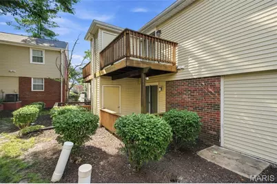8907 Wrenwood Lane, Brentwood, MO 63144 - Photo 30