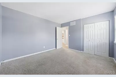 8907 Wrenwood Lane, Brentwood, MO 63144 - Photo 24