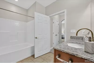 2756 McKnight Crossing Court, Saint Louis, MO 63124 - Photo 22