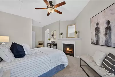 2756 McKnight Crossing Court, Saint Louis, MO 63124 - Photo 14
