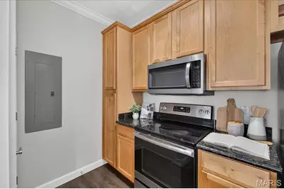 2756 McKnight Crossing Court, Saint Louis, MO 63124 - Photo 8