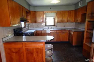 3901 Hwy D, Defiance, MO 63341 - Photo 6