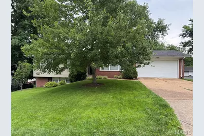 308 Twinview Terrace, Ballwin, MO 63011 - Photo 2