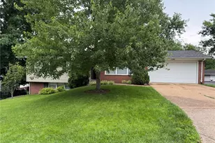 308 Twinview Terrace, Ballwin, MO 63011 - Photo 2