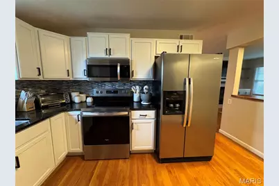 308 Twinview Terrace, Ballwin, MO 63011 - Photo 10